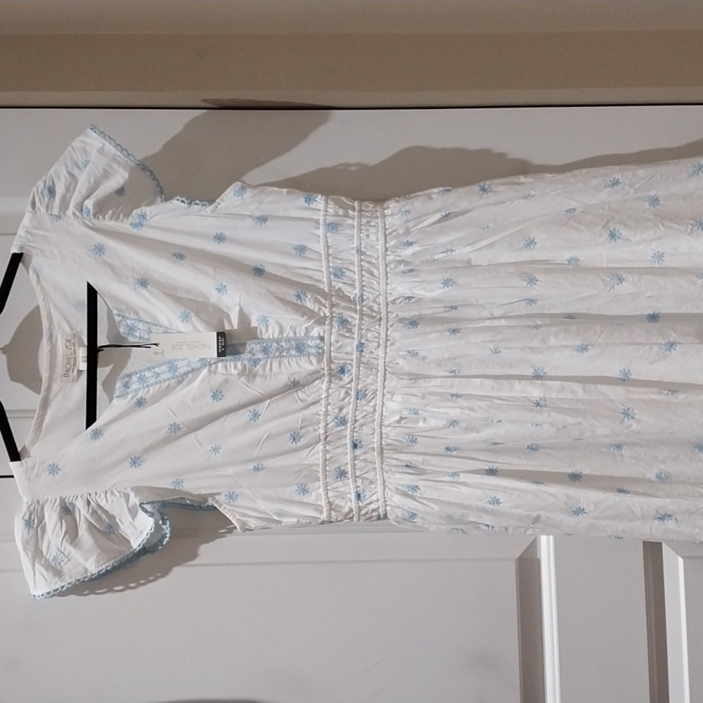 Nwt Rachel Zoe White Dress with Blue Floral Accents - Picture 17 of 17
